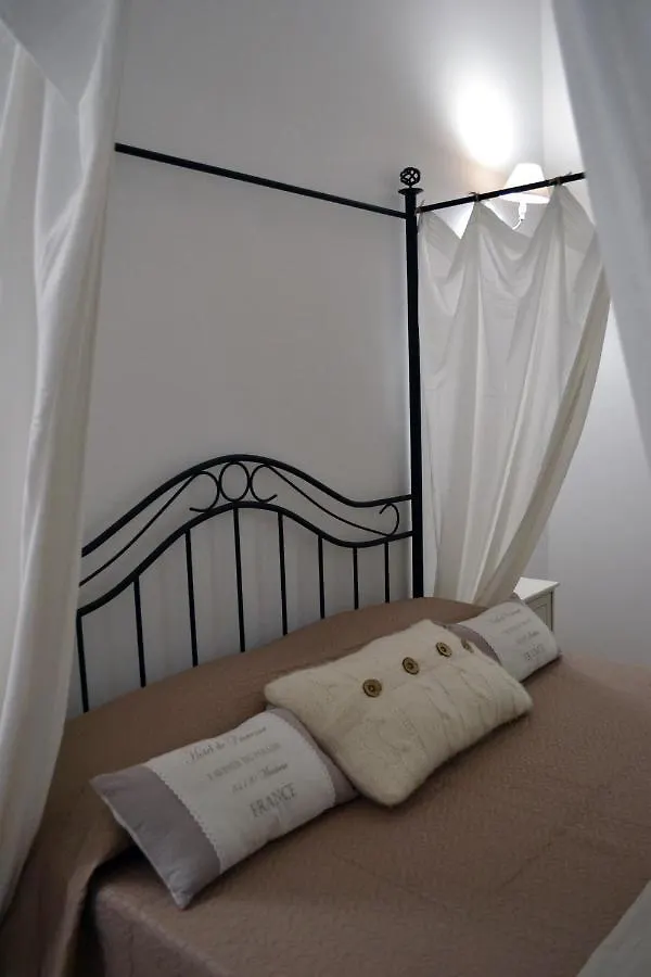 ** Guest house Dimora Castelli Hotel Palermo Italy