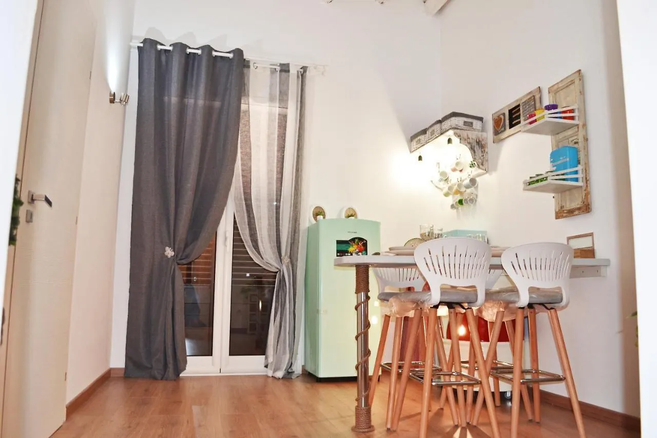Dimora Castelli Hotel Palermo 2*,